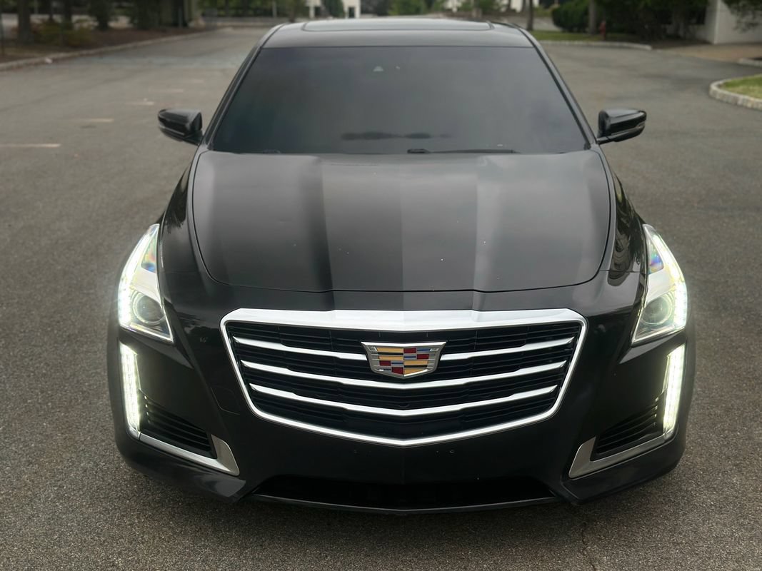 Used 2015 Cadillac CTS Luxury RWD image 2