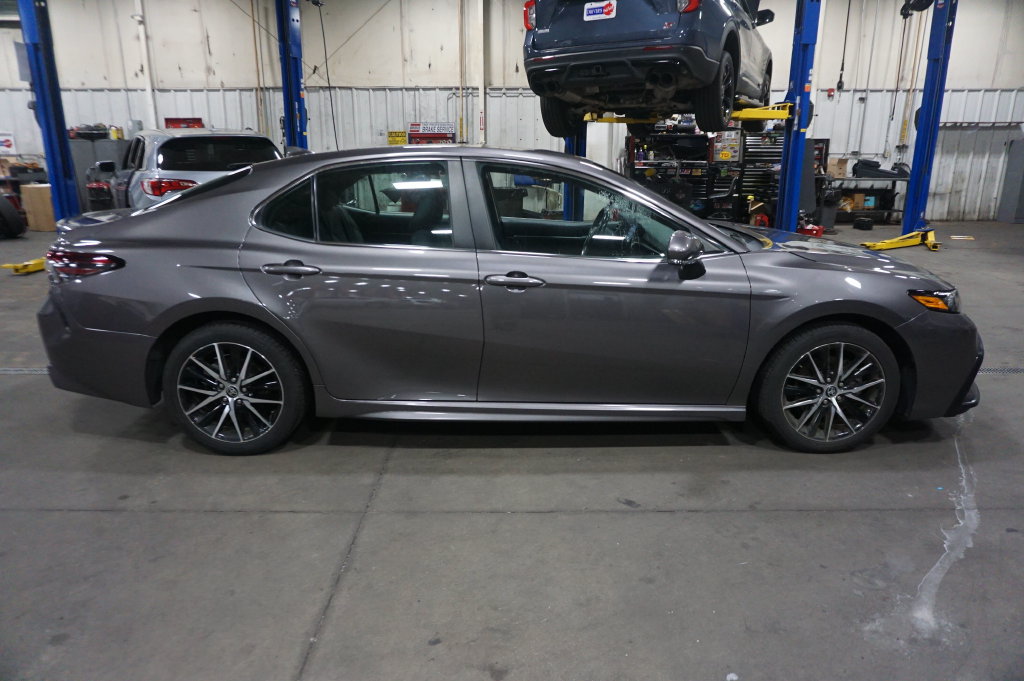 Used 2024 Toyota Camry SE FWD image 20