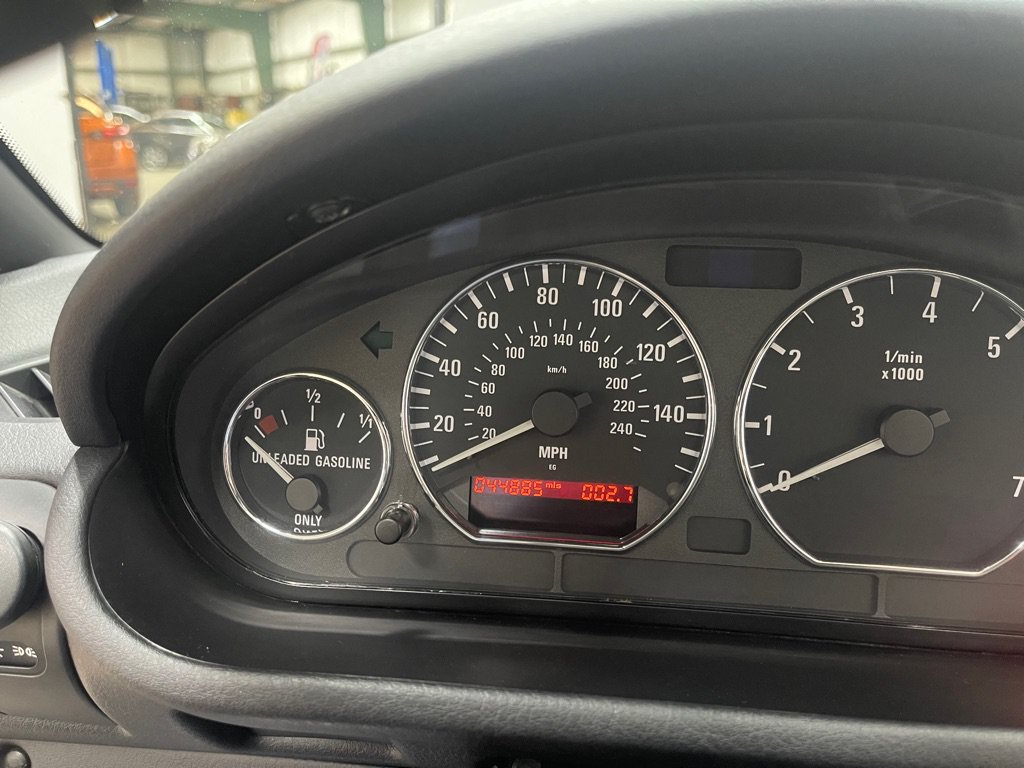 Used 2002 BMW Z3 2.5i RWD image 32