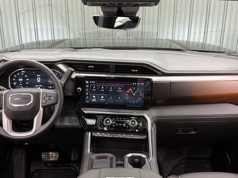 Used 2026 GMC Sierra 3500 Denali w/ Denali Reserve Package AWD/4WD image 45