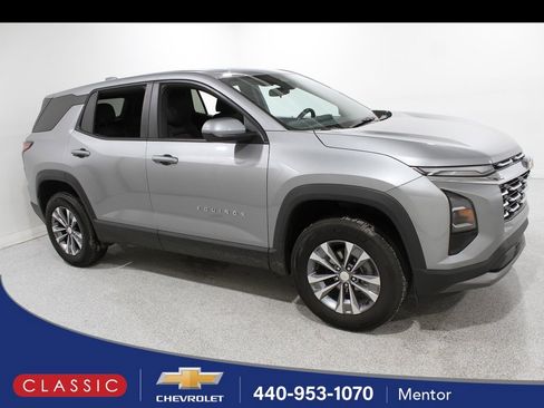 Certified 2025 Chevrolet Equinox LT image 1