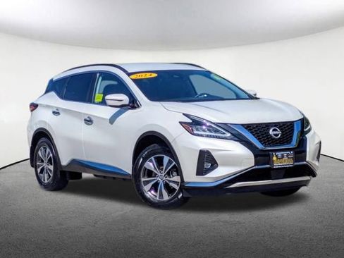 Used 2024 Nissan Murano SV image 2