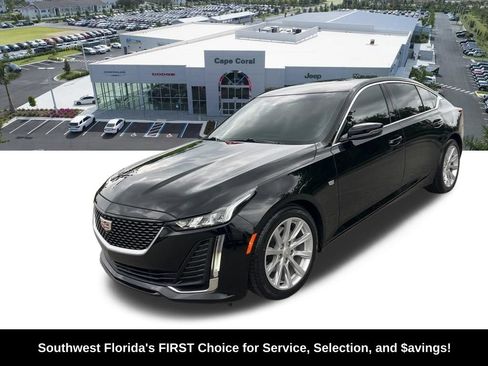 Used 2024 Cadillac CT5 Luxury RWD image 2