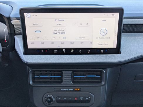 Used 2025 Ford Maverick XLT w/ Equipment Group 302A image 19