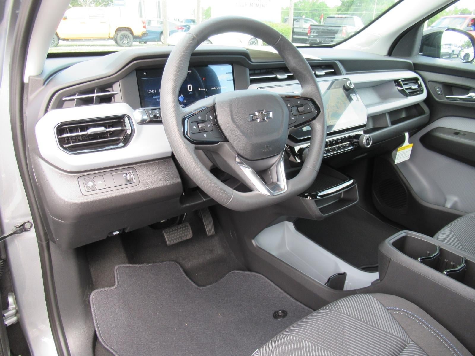New 2027 Chevrolet Bolt LT FWD image 17
