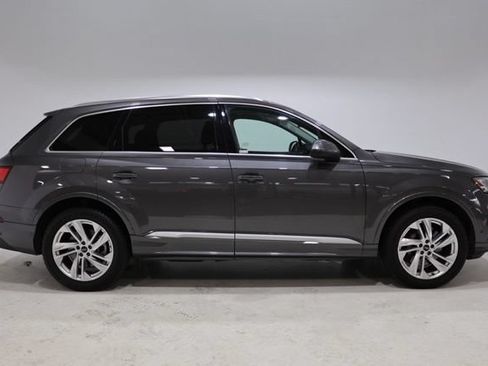 Used 2024 Audi Q7 3.0T Premium Plus AWD/4WD image 8