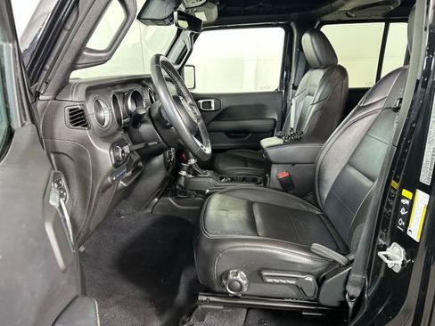 Used 2022 Jeep Wrangler Unlimited Sahara w/ Cold Weather Group image 11