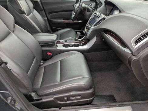 Used 2016 Acura TLX image 17