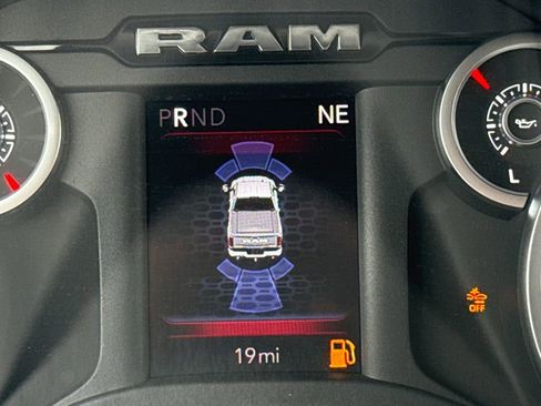 New 2026 RAM 2500 Big Horn AWD/4WD image 30