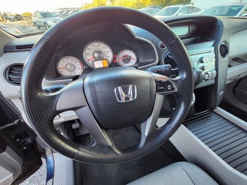 Used 2011 Honda Pilot LX image 11
