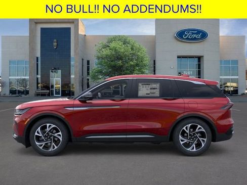 New 2026 Lincoln Nautilus Premier image 3