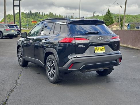 New 2026 Toyota Corolla Cross XLE AWD/4WD image 4
