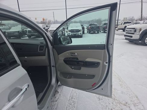 Used 2021 Kia Sedona SX FWD image 14
