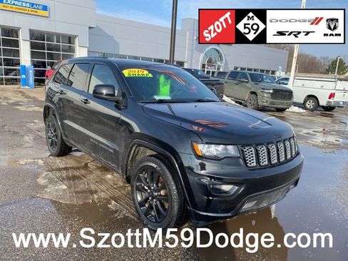 Used 2019 Jeep Grand Cherokee Altitude image 1