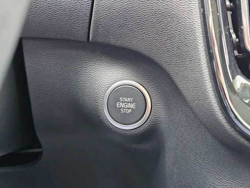 New 2025 Volvo XC40 B5 Plus w/ Climate Package image 34