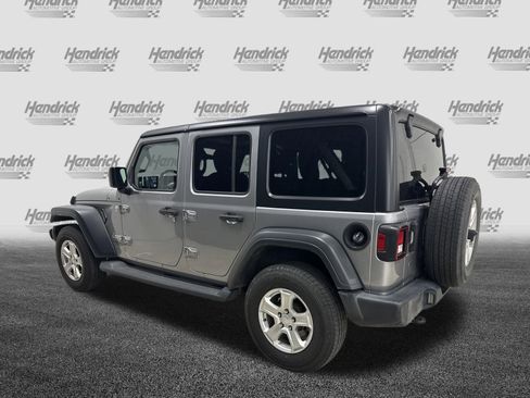 Used 2019 Jeep Wrangler Unlimited Sport S image 8
