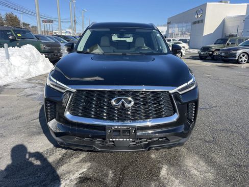 Certified 2024 INFINITI QX60 Luxe w/ Vision Package image 8