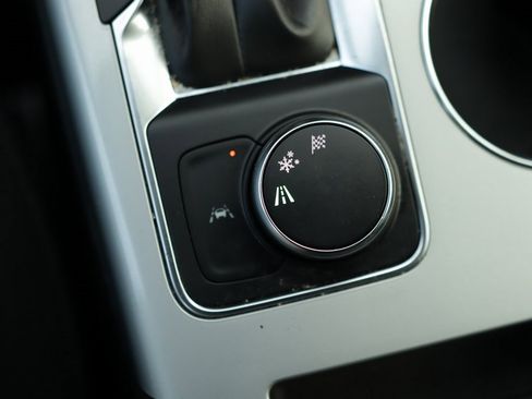 Used 2024 Chevrolet Blazer LT image 18