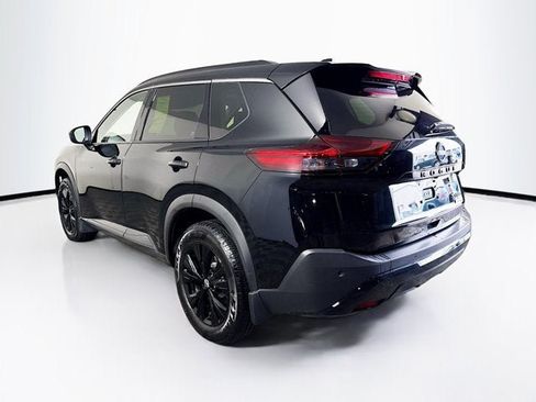 Certified 2023 Nissan Rogue SV w/ SV Premium B Package AWD/4WD image 7