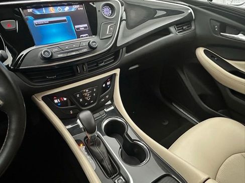 Used 2018 Buick Envision Preferred image 24