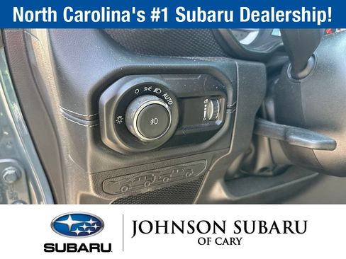 Used 2024 Jeep Wrangler Unlimited Rubicon AWD/4WD image 25