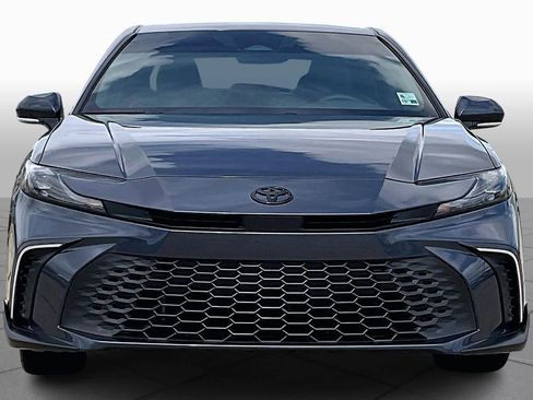 Used 2026 Toyota Camry SE w/ Convenience Package image 5