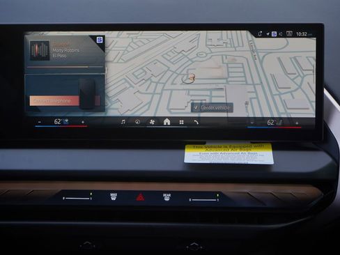 Used 2025 BMW X3 xDrive30i w/ Premium Package image 15