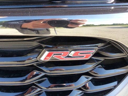 Used 2025 Chevrolet Trax RS w/ Driver Confidence Package FWD image 15