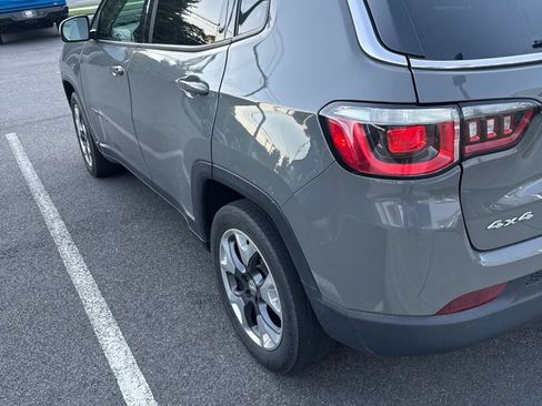 Used 2020 Jeep Compass Limited AWD/4WD image 7