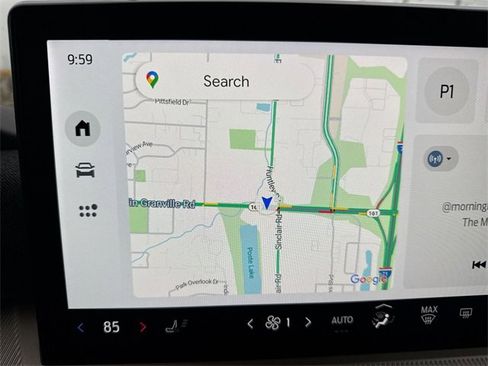 Used 2025 Ford Explorer Active image 18