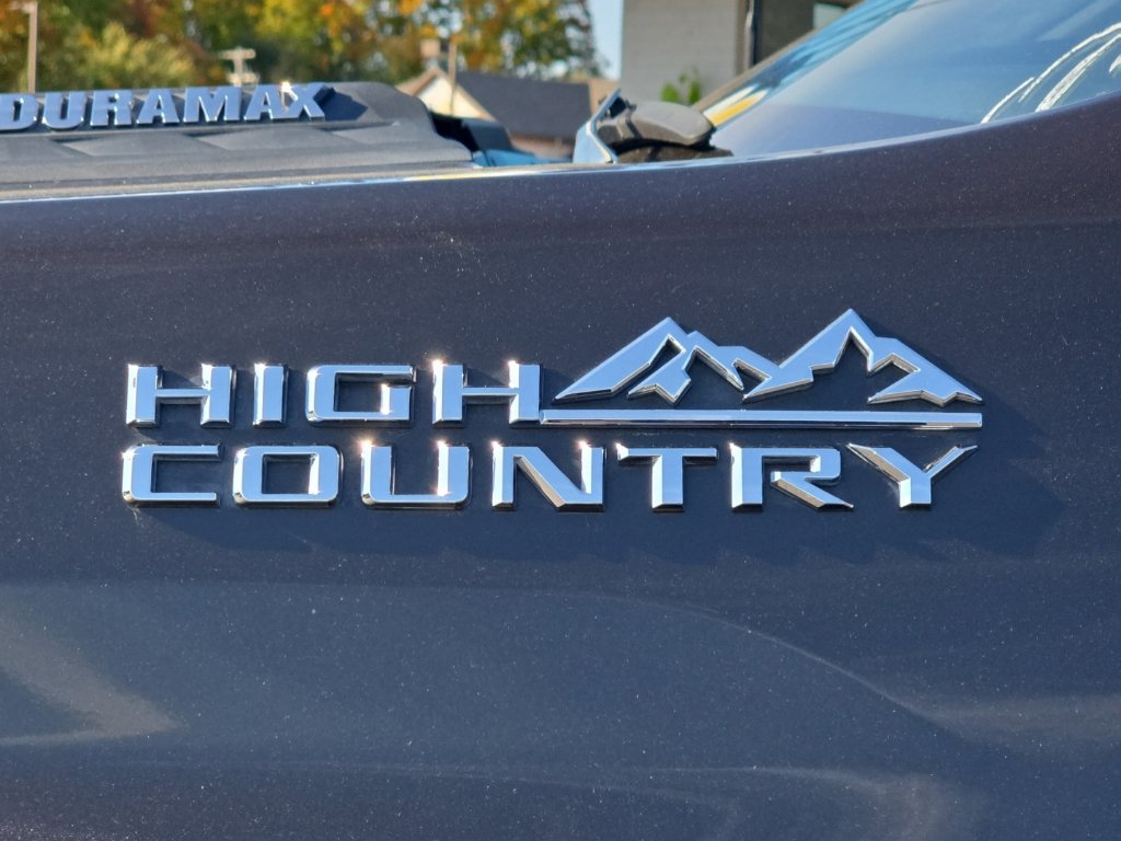 Used 2020 Chevrolet Silverado 3500 High Country w/ Z71 Off-Road Package AWD/4WD image 20