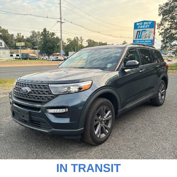 Used 2023 Ford Explorer XLT w/ Equipment Group 202A AWD/4WD image 1