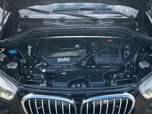 Used 2017 BMW X1 xDrive28i AWD/4WD image 40