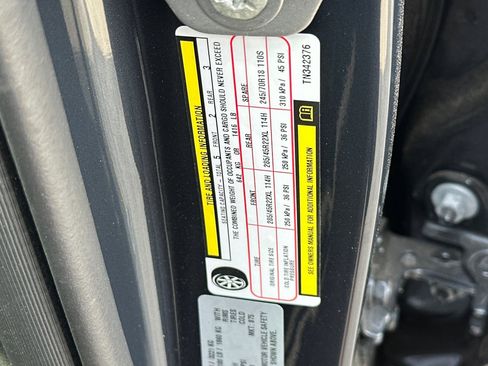 New 2026 RAM 1500 Laramie AWD/4WD image 26