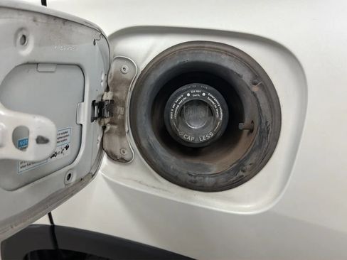 Used 2017 Honda Pilot EX-L image 26