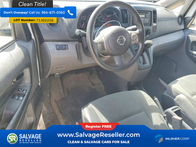 Used 2015 Nissan NV200 SV w/ Back Door Glass Package FWD image 11