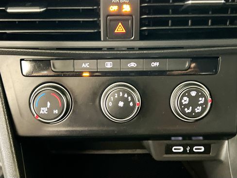 Used 2021 Volkswagen Jetta S FWD image 22