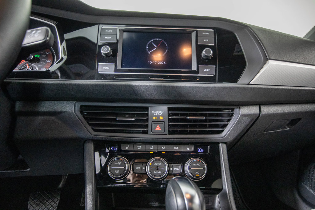 Used 2020 Volkswagen Jetta R-Line FWD image 26