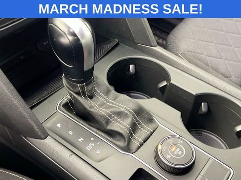 Used 2021 Volkswagen Atlas Cross Sport S image 16