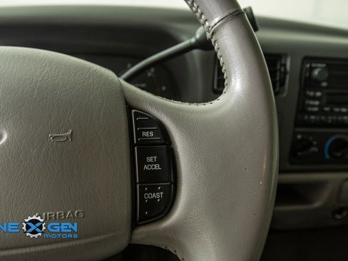 Used 2001 Ford F350 Lariat AWD/4WD image 15