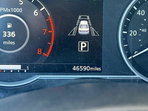 Certified 2024 Nissan Versa SR FWD image 24