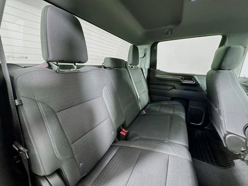 Used 2024 Chevrolet Silverado 1500 LT image 27