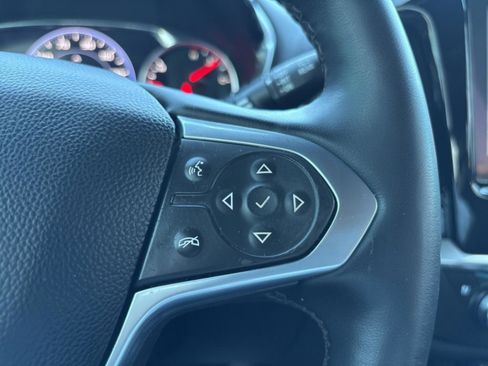 Used 2023 Chevrolet Traverse Premier image 15