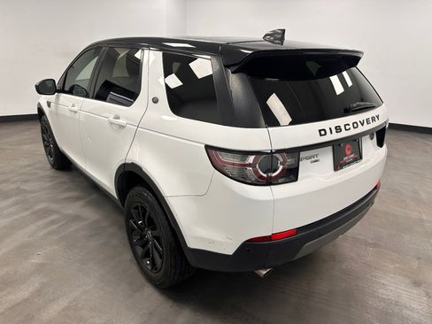 Used 2018 Land Rover Discovery Sport HSE image 4
