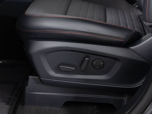 Used 2025 Ford Explorer ST-Line w/ Premium Package RWD image 16