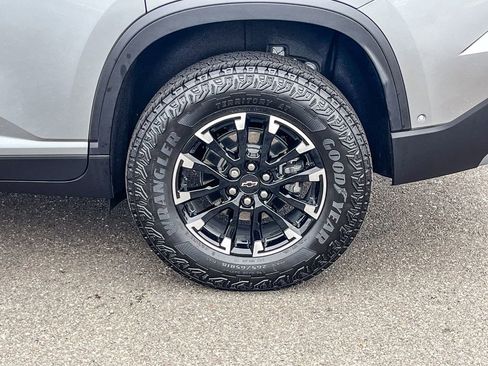 New 2026 Chevrolet Traverse Z71 w/ Enhanced Driving Package image 10