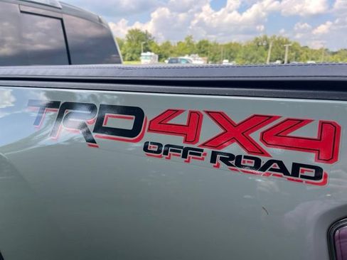 Used 2023 Toyota Tacoma TRD Off-Road AWD/4WD image 8