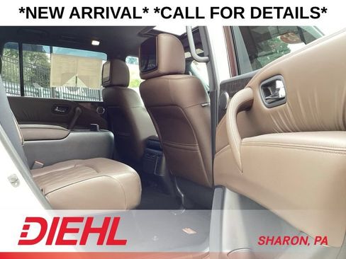 Used 2023 Nissan Armada Platinum w/ Captain's Chairs Package AWD/4WD image 12