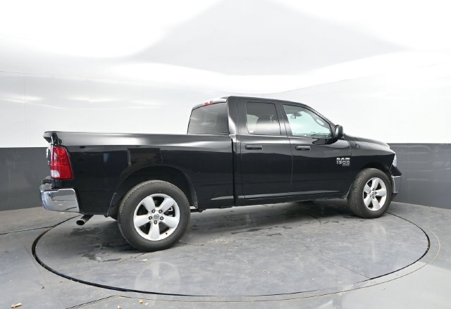 Used 2024 RAM 1500 Classic SLT AWD/4WD image 2