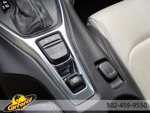 Used 2017 Chevrolet Camaro SS image 23